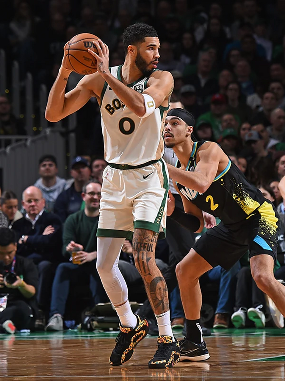 IM电竞赛事_包含波士顿凯尔特人NBA击败迈阿密热火塔图姆三分制胜的词条